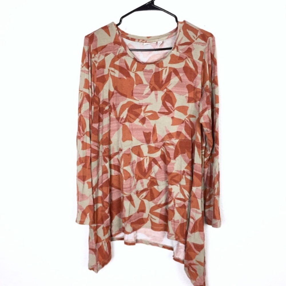 Logo by Lori Goldstein patterned asymmetrical tunic top size 1x